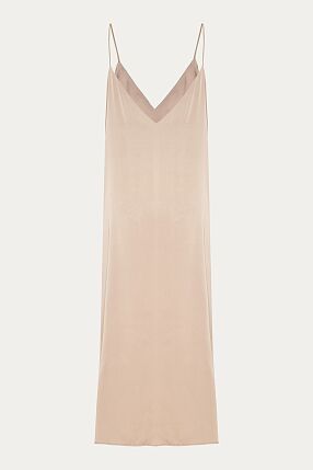 FRESH DRESS
