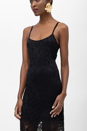 EVINA LONG LACE DRESS