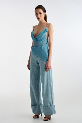 CREPE SLIP TOP