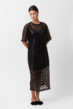 LACE DRESS