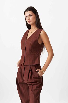 HERRINGBONE VEST