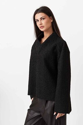 V NECK KNIT TOP