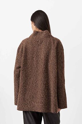 V NECK KNIT TOP
