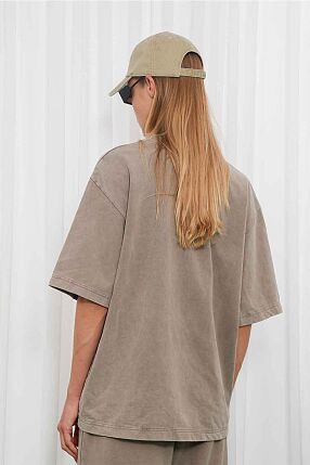 UNIQUE T-SHIRT