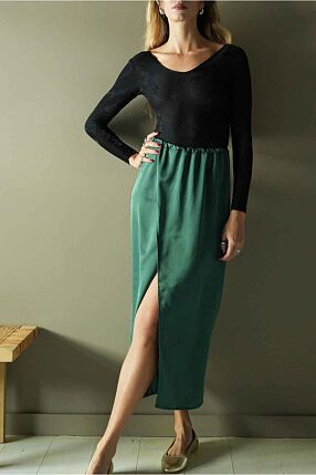 VIVIENNE SKIRT
