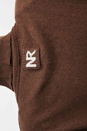 BASICK KNITTED BLOUSE