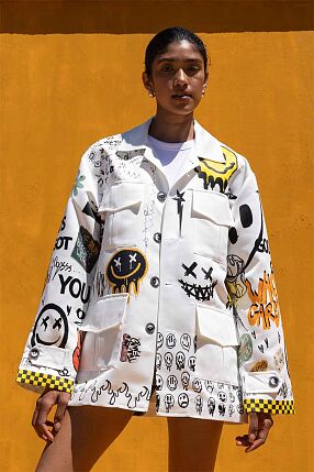 OUT OF LINE JACKET