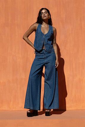 THE ESCAPE DENIM