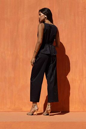 ZINIA PANT