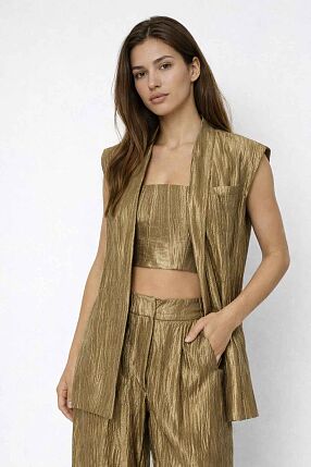 DIVOTE BUSTIER