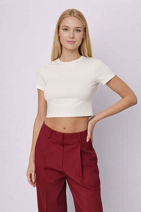 FITTED T-SHIRT