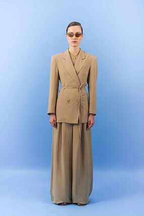 JUNE BLAZER