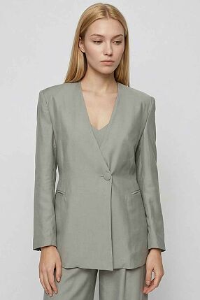STATEMENT BLAZER