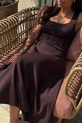 DEFNEN KNITTED DRESS COFFEE