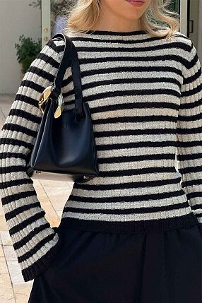 KARLIE KNITTED TOP BLACK STRI