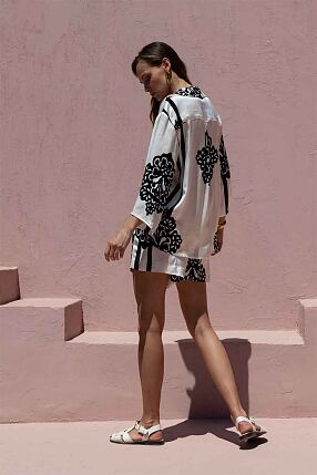 LIORA SHORTS