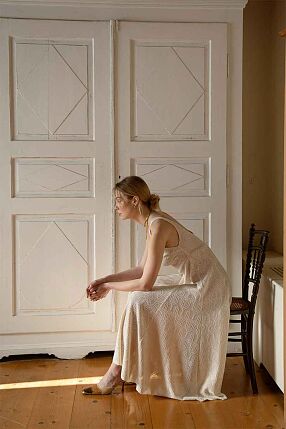 REALM DRESS