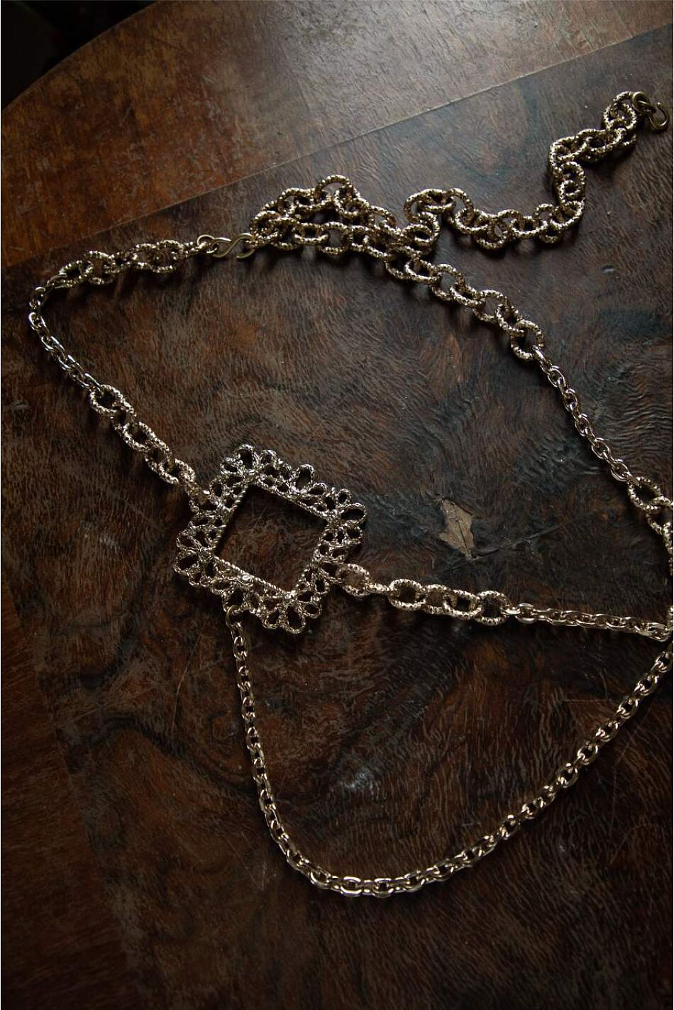 SYBIL BELT