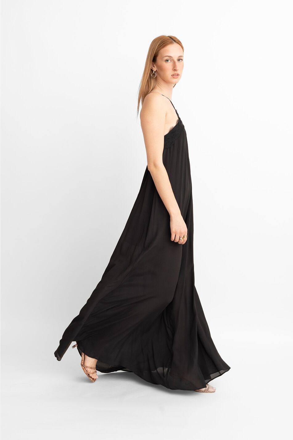 LACE DRESS