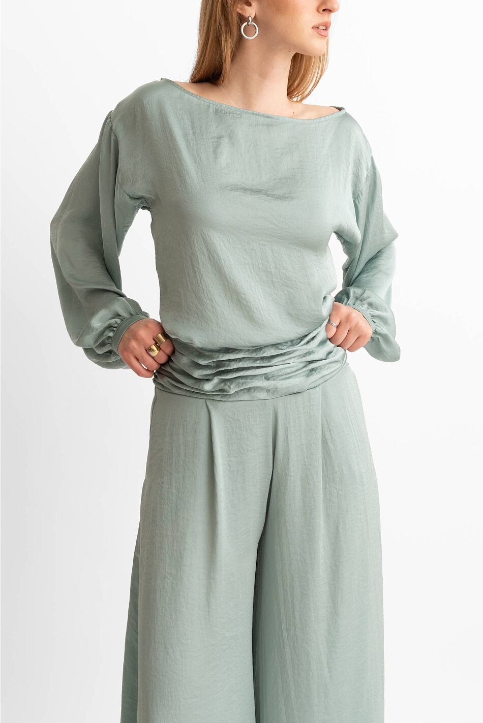 SATIN FLARED PANTS