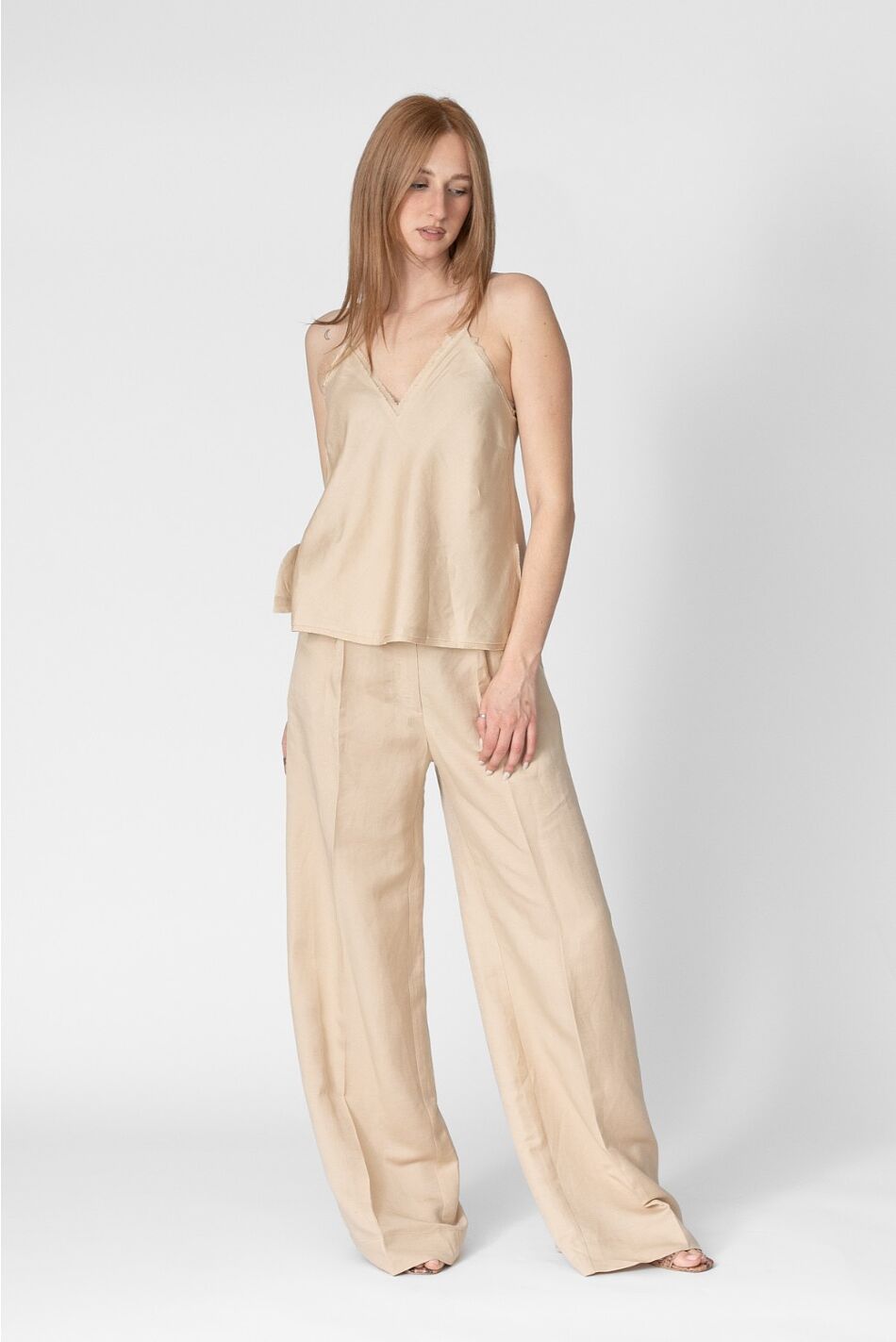 LINEN FRINGE TOP