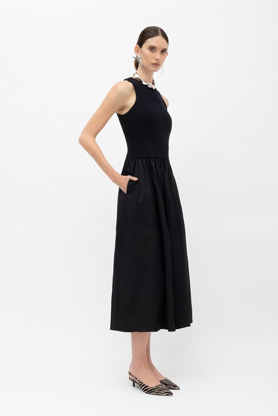 NUBIA DRESS