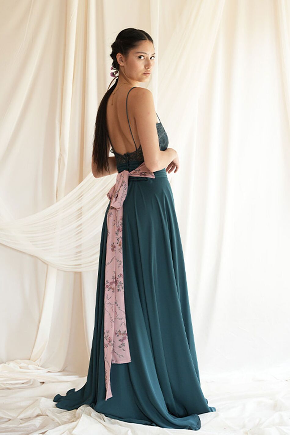 VIOLETTE DRESS
