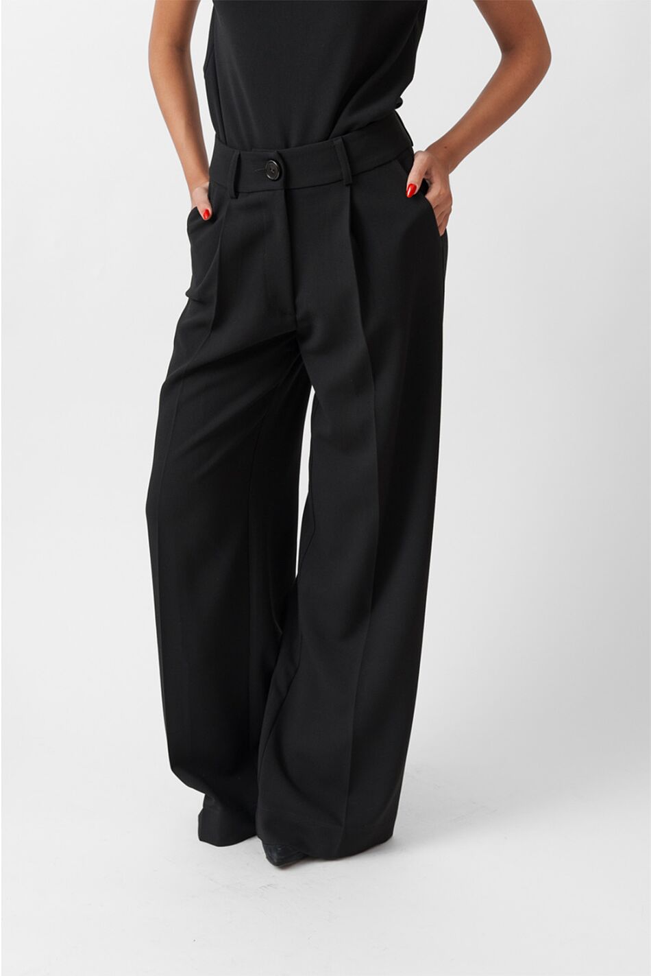 SIGNATURE PANTS