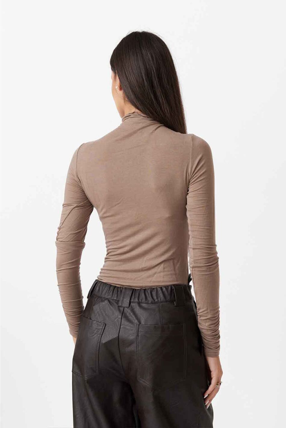 RUFFLED HIGH NECK TOP