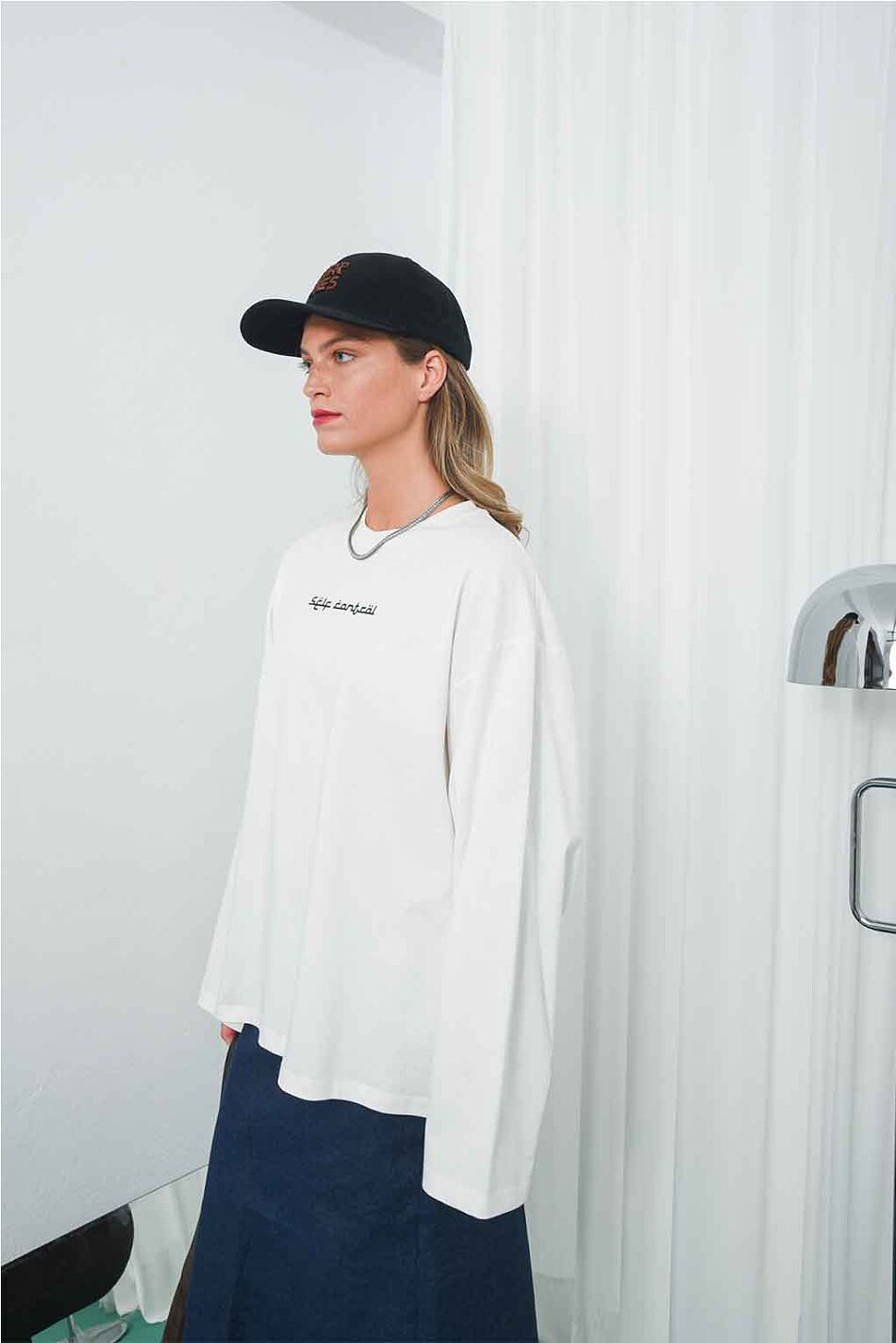 SELF CONTROL LONGSLEEVE T-SHIRT