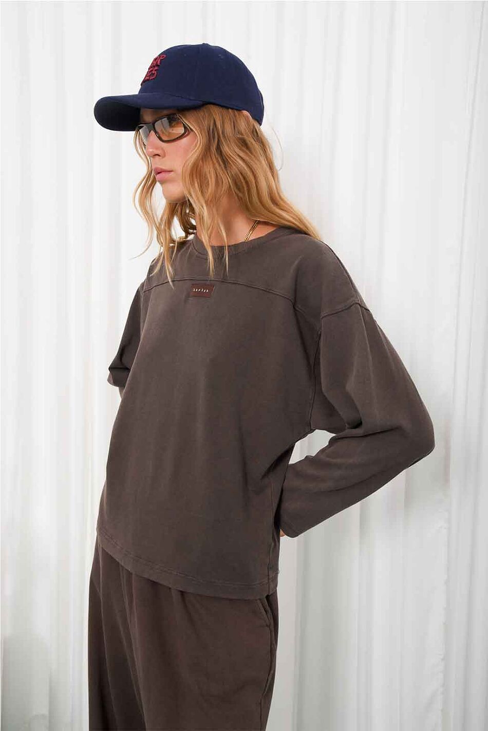 UNIQUE LONG SLEEVE