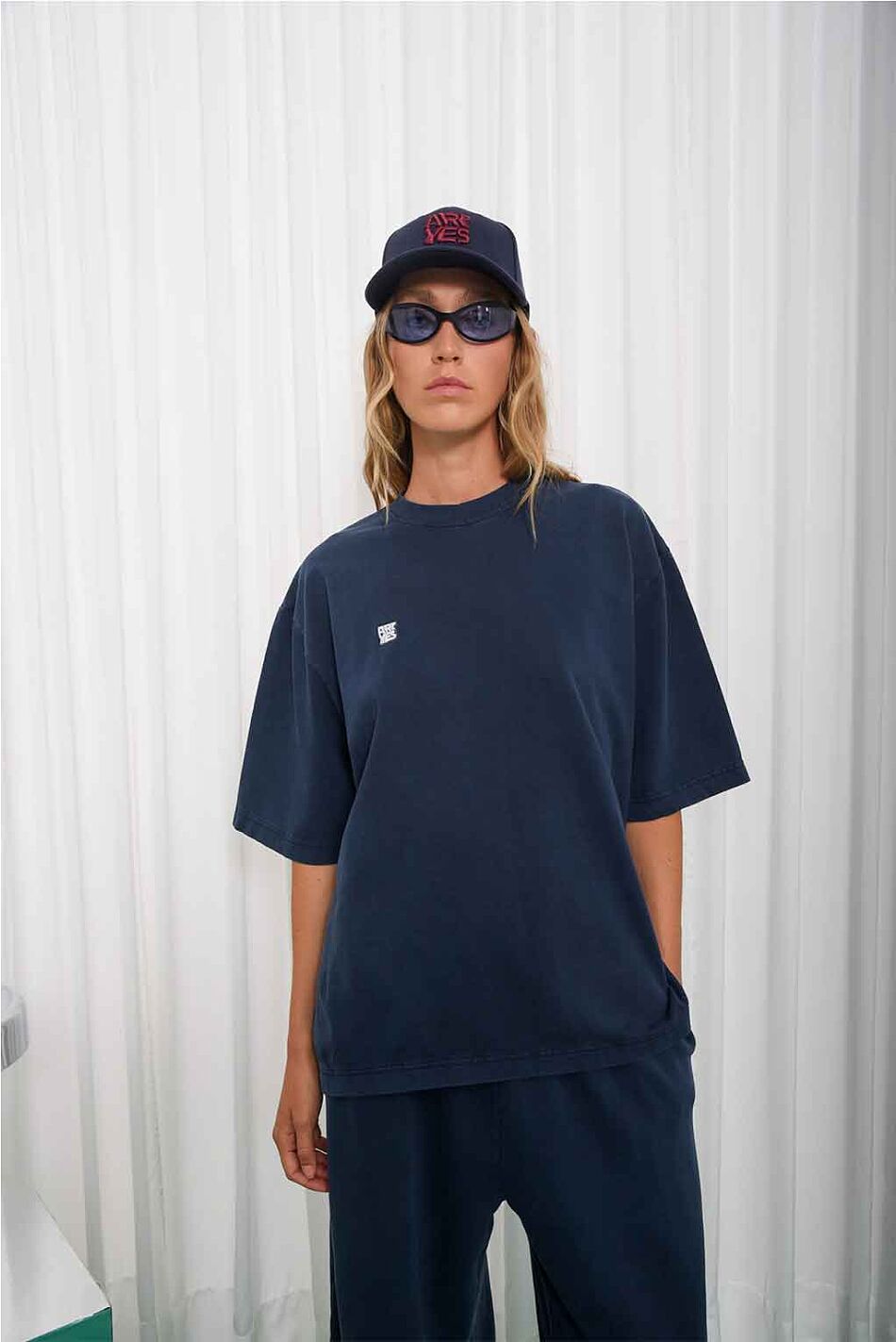 UNIQUE T-SHIRT