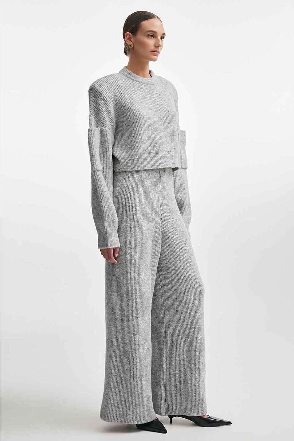 DONNA KNITTED CROPPED BLOUSE