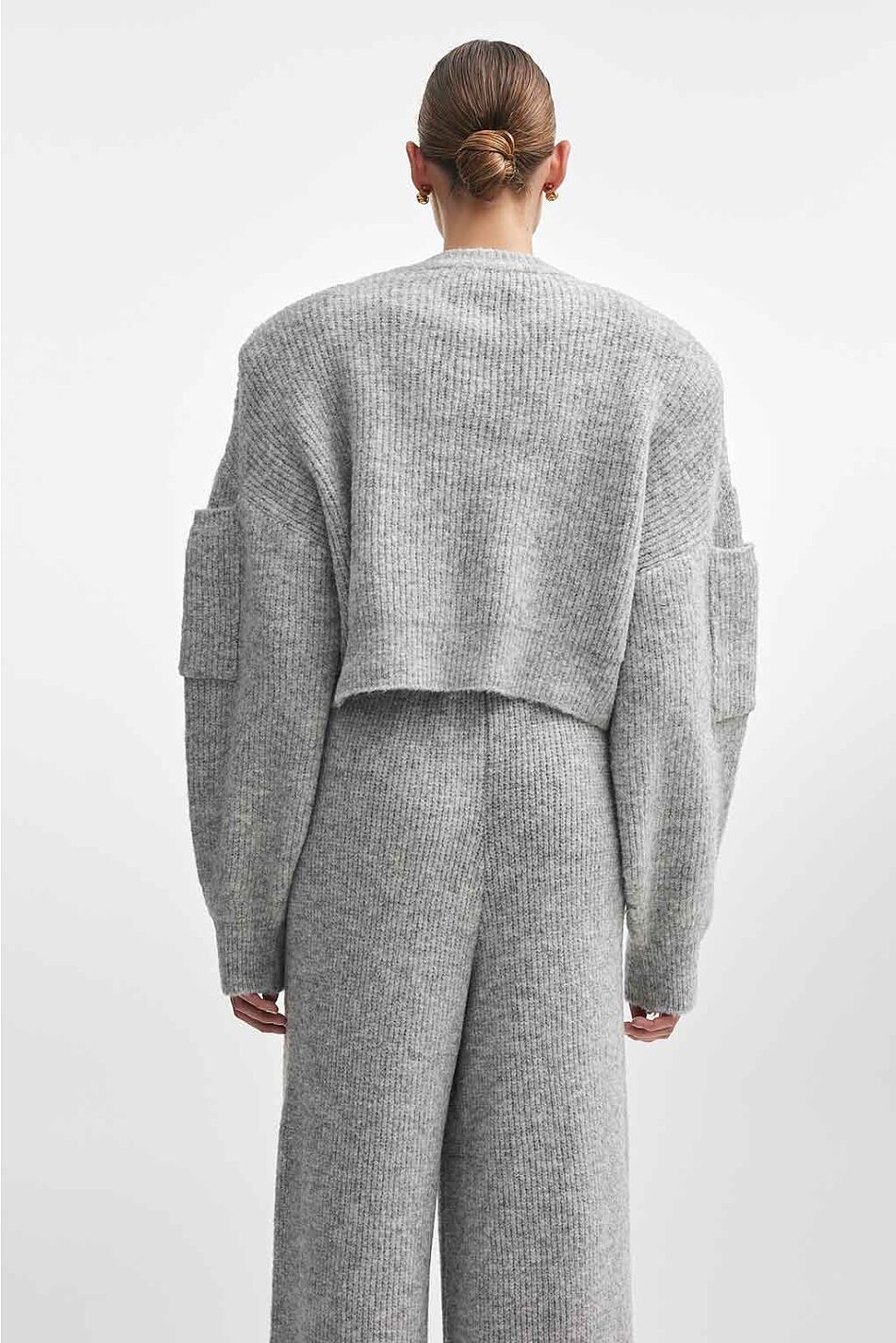 DONNA KNITTED CROPPED BLOUSE