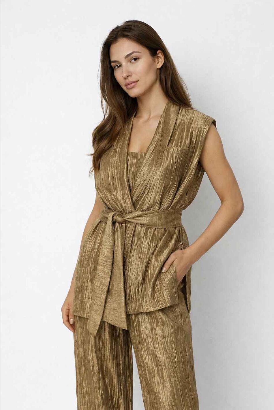 DIVOTE SLEEVELESS VEST