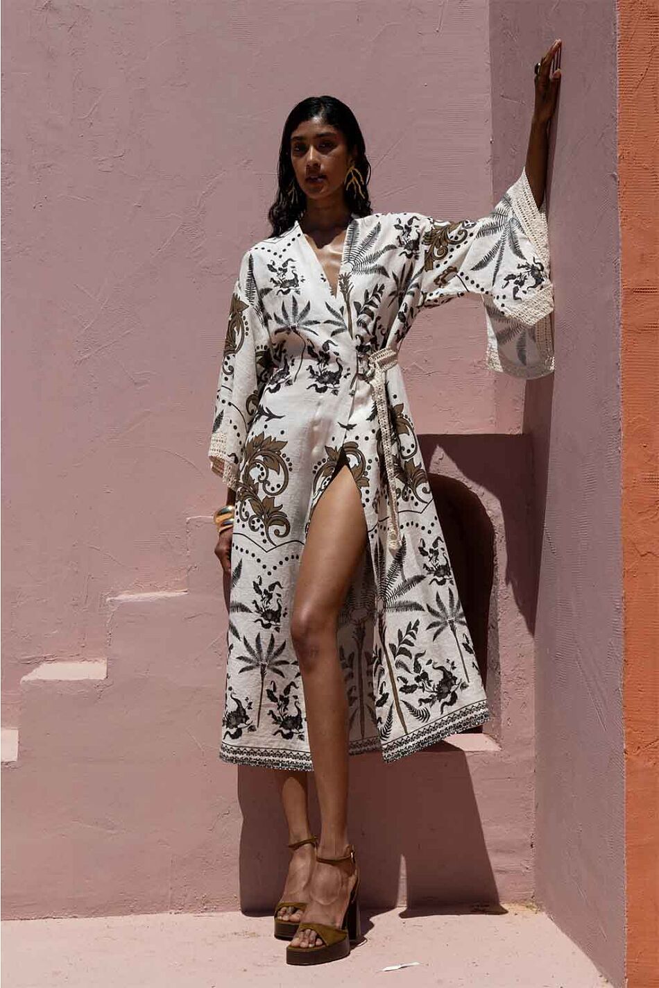 ISHA KIMONO