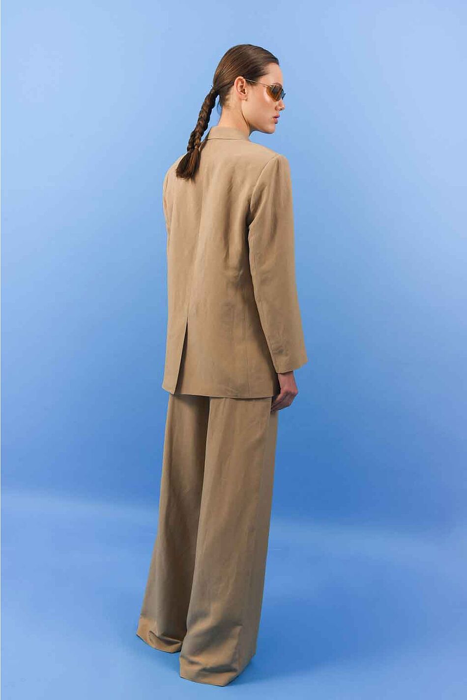 JUNE BLAZER
