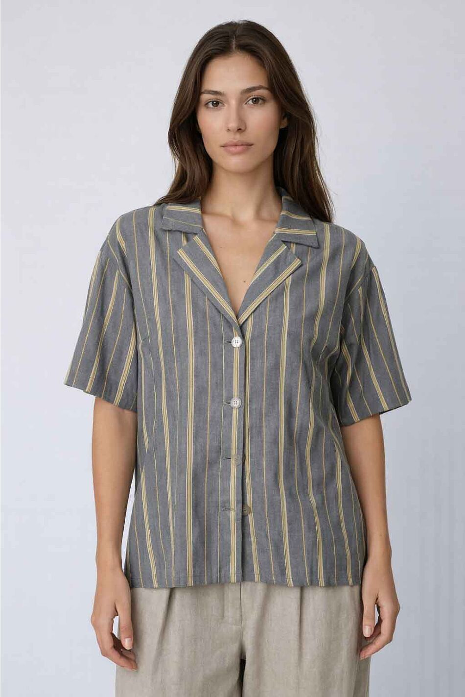 SHORT SLEEVE SHIRT