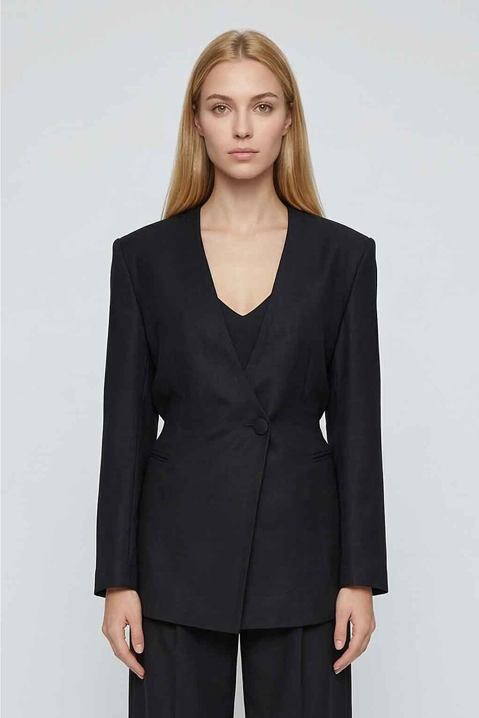 STATEMENT BLAZER