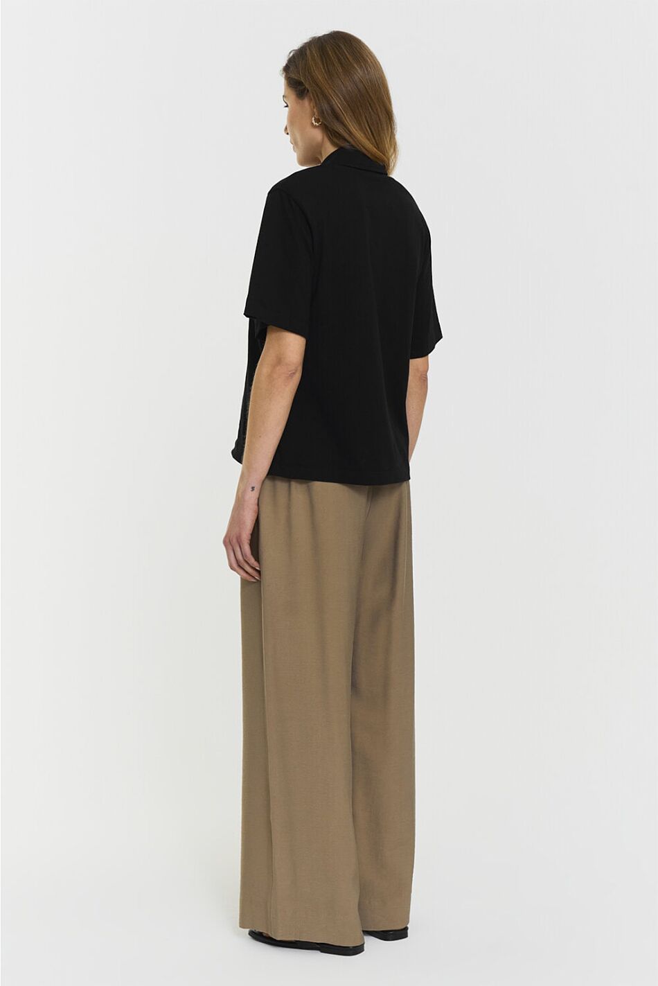 ELL TEE BLACK
