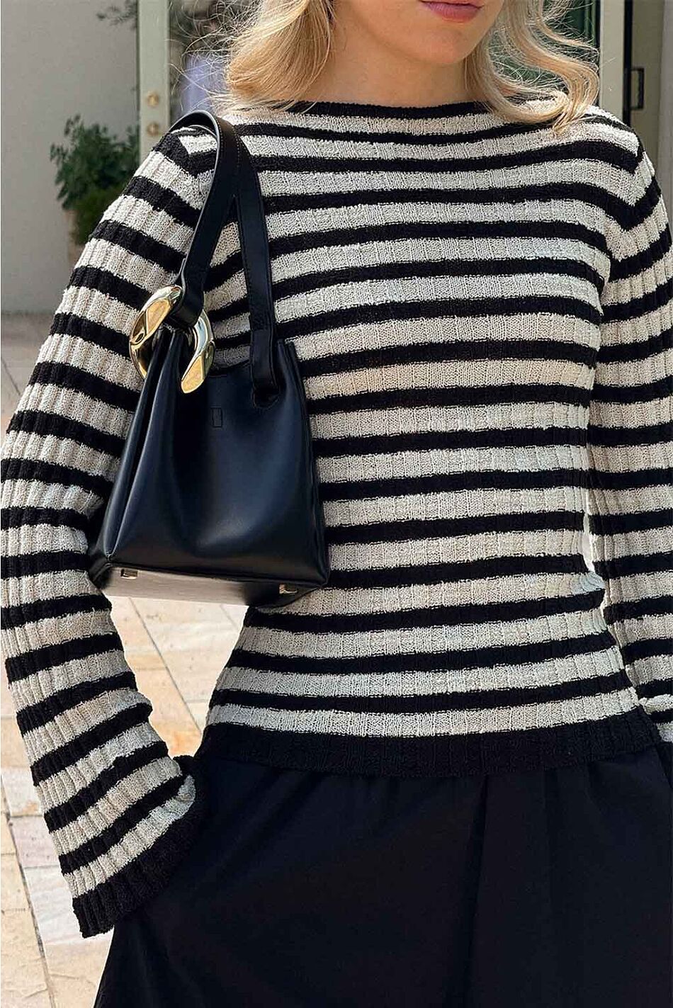 KARLIE KNITTED TOP BLACK STRI