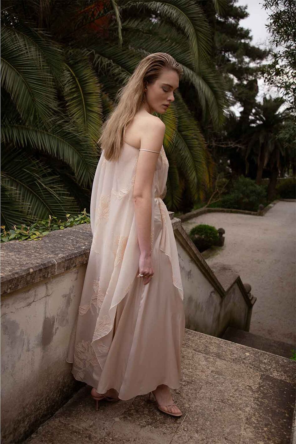 VOYAGE DRESS